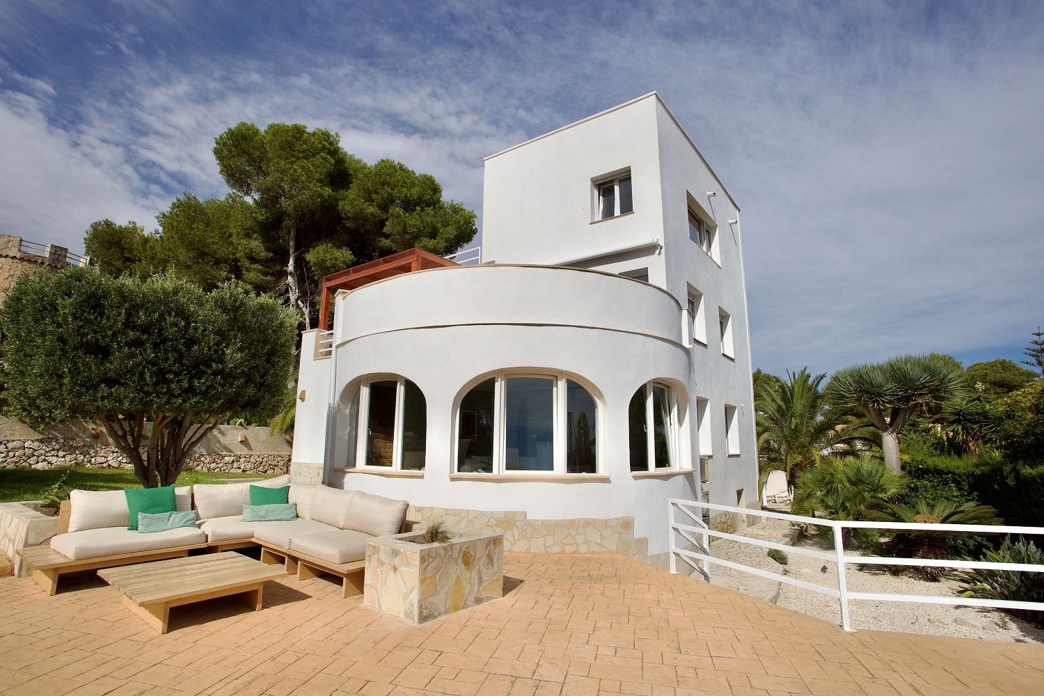 Foto Villa avec vue panoramique sur Ibiza orientée sud